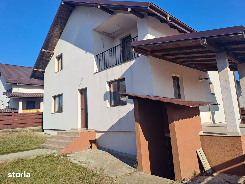 Casa cu 5 camere in Horpaz-Lunca Cetatuia, Iasi, Pret 135 000 euro