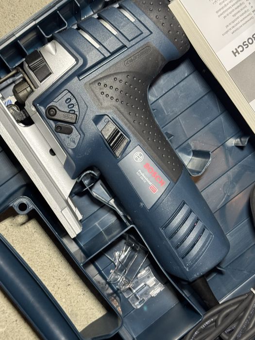 Pendular Nou Bosch GST 150 CE