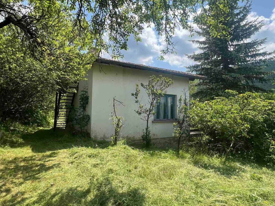 Продава се Къща в с. Комщица, Област София-област - 75 кв.м за 534 €/кв.м - Снимка #2