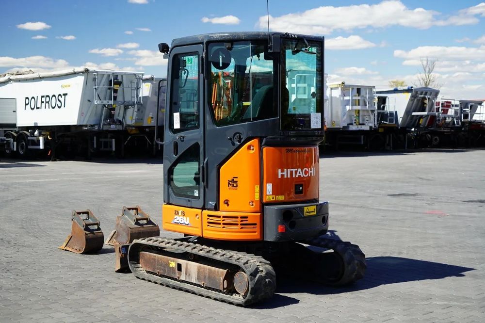 excavator hitachi zx - Piese auto de vânzare | OLX.ro