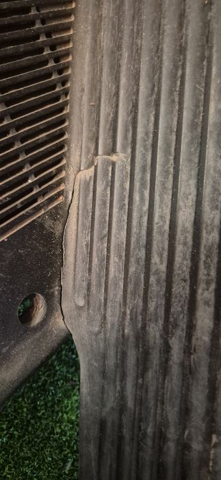 Боковые обшивки бмв е34