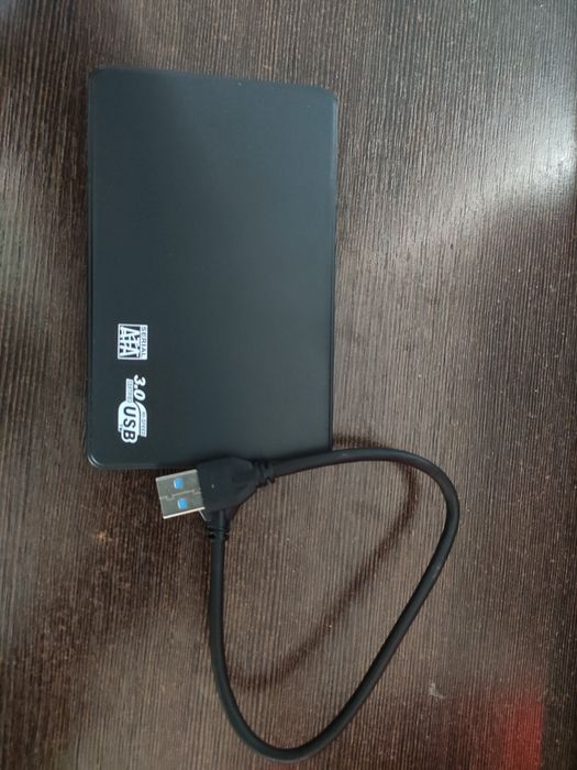 Внешний жёсткий диск на 1 тб