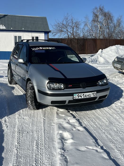 Продам гольф 4 2001 год 1.4 16v