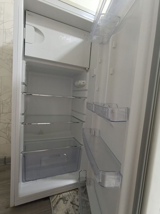 Продаётся холодильник artel в хорошем состоянии, работает отлично,б/у