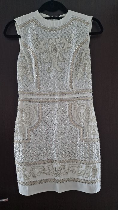 Rochie alba eleganta