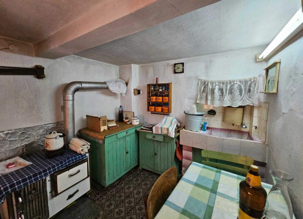 Къща в село Габровци