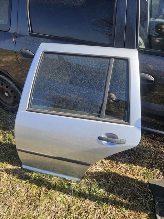 Usa stanga spate vw golf 4 combi