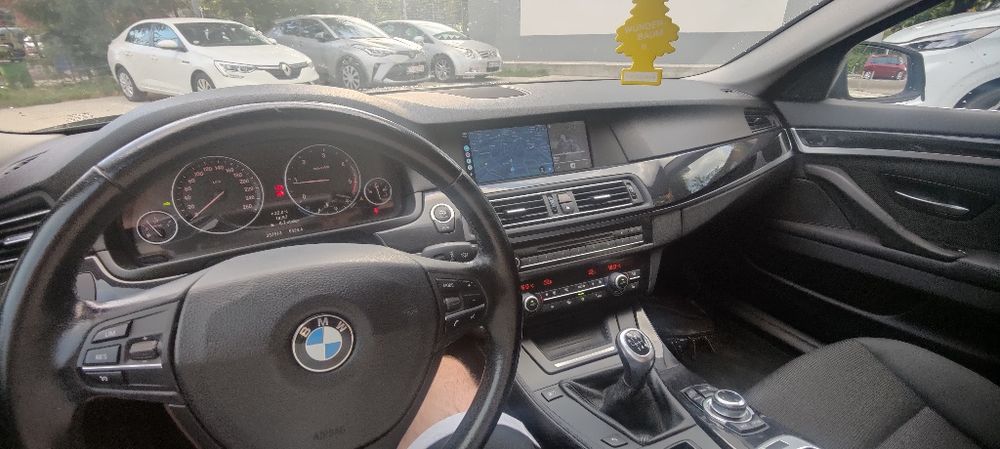 BMW Seria 5 F11 520D Touring