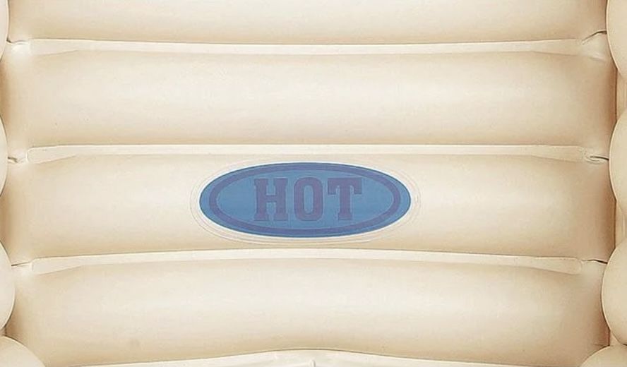 Бебешка надуваема вана удобна за път