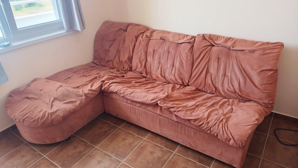 Продавам диван, лежанка, ъгъл и фотьоил в Созопол