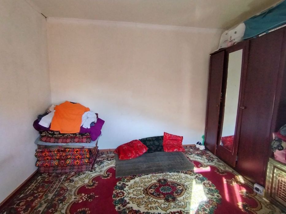 Uy sotiladi  Дом продаётся чирчик