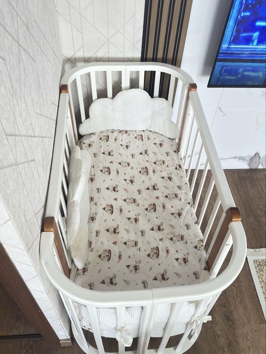 Продам детскую кроватку