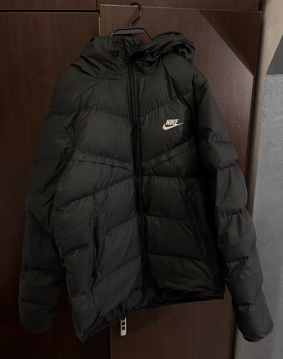 Nike яке . Оригинално !!!