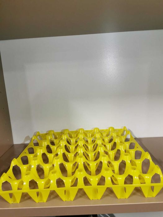 Пластмасова кора за 30 броя яйца