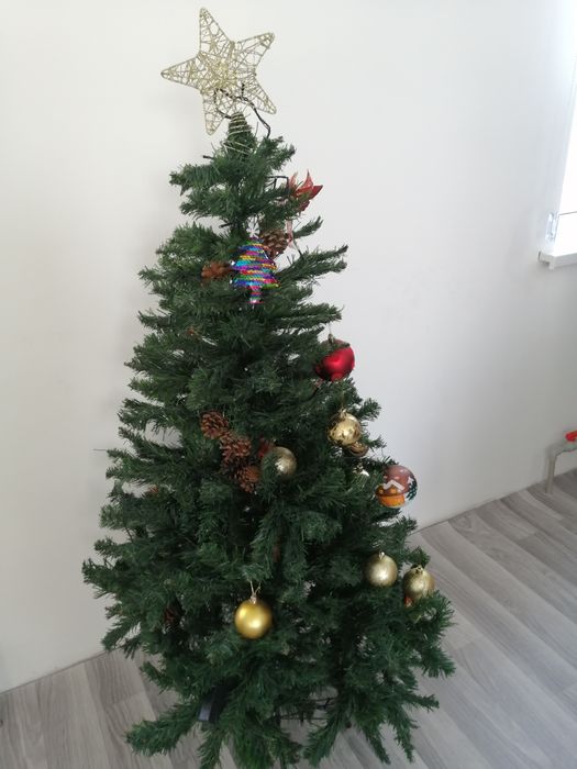 Елка, 150см. С игрушками вместе