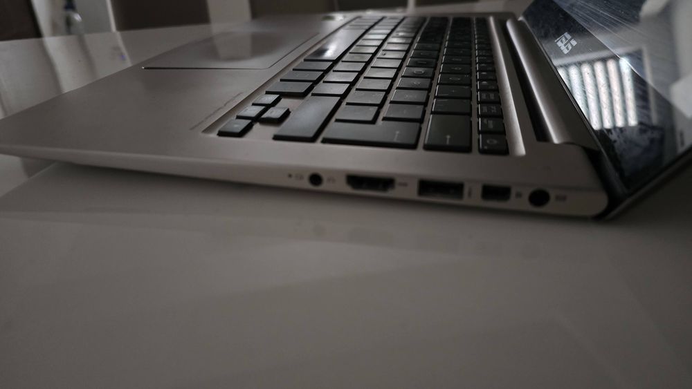 Asus Zenbook 303 LN , Intel Core i7-4510U