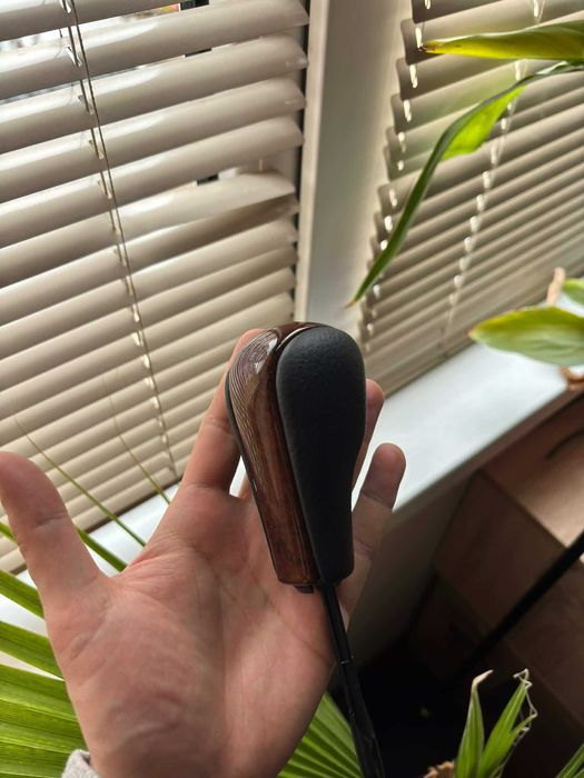 Топка за скоростен лост махагон за автомат BMW