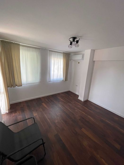 Дава се под наем Многостаен апартамент в Бургас, Сарафово - 180 кв.м за 1200 € - Снимка #2