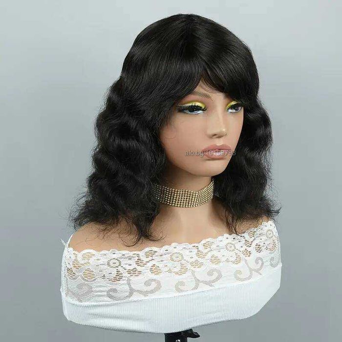 Естествена чуплива перука с бретон