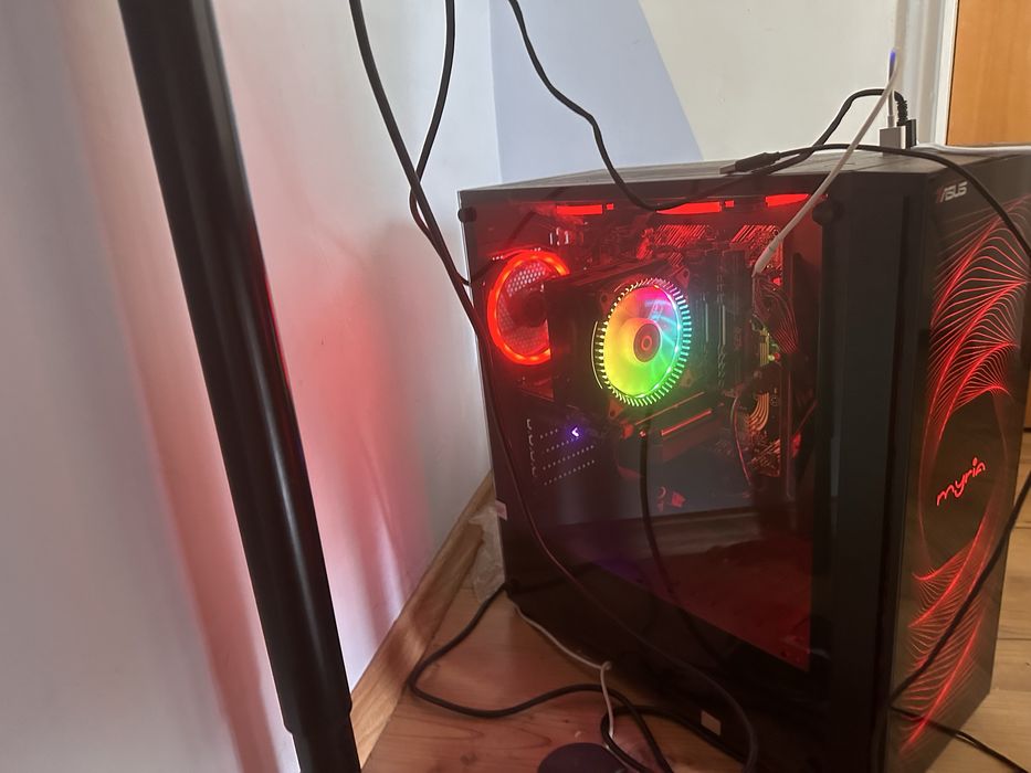 Calculator Gaming i7-11700K , RTX 3060 12 GB , 32 GB RAM , SSD