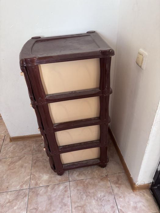 Пластиковый комод