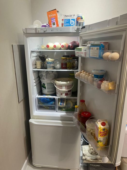 Холодильник Бирюса продам