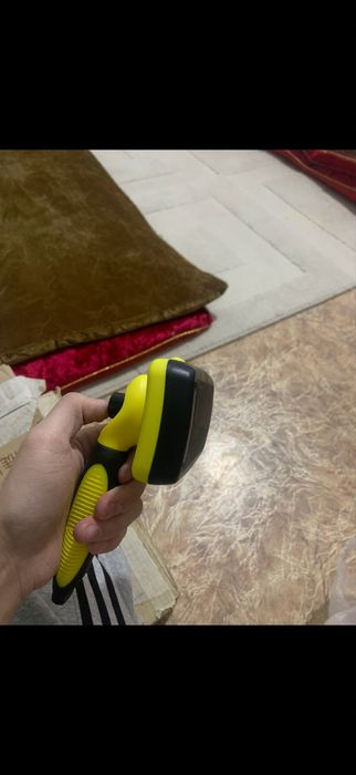 Фурминатор для кошек и собак расщеска