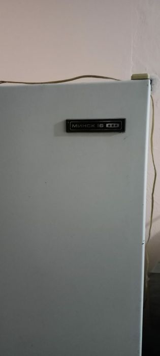 Холодильник в отличном состояний