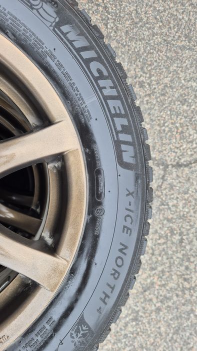 Зимняя Michelin 215/65/16