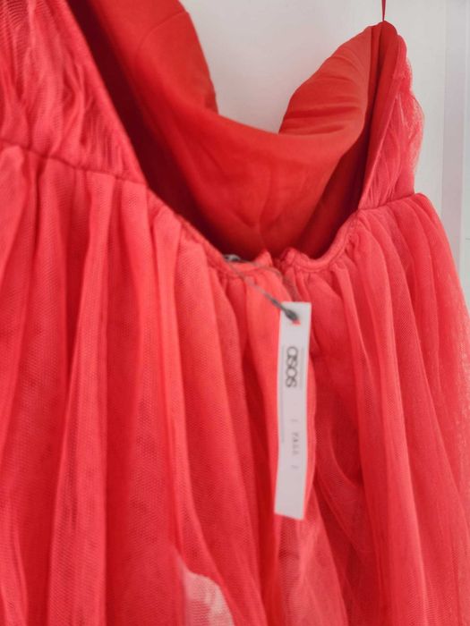 Rochie ASOS,  NOUĂ, de vară, de petrecere,  elegantă culoarea somon