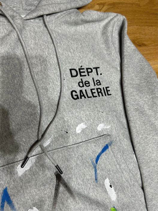 Hanorac gallery dept