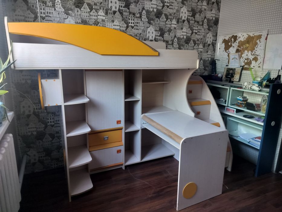 Продам кровать :)