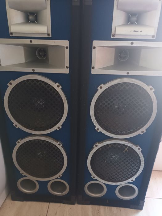 Boxe audio în stare bună