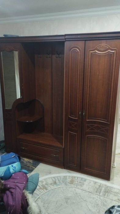 Продам прихожуюю