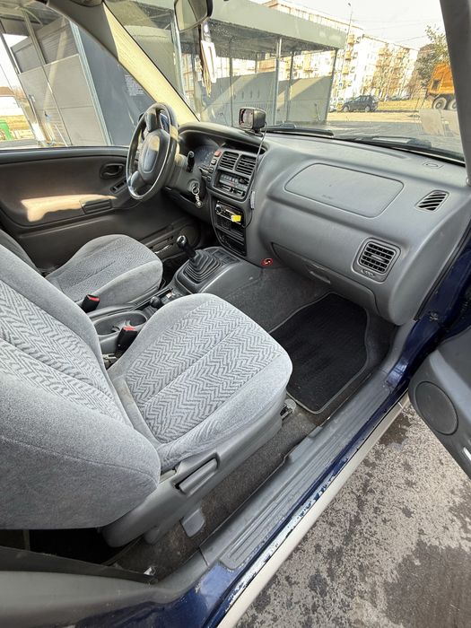 Vand Suzuki Grand Vitara 1.6 2 usi