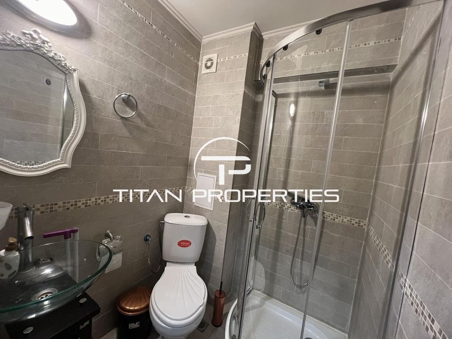 Дава се под наем Двустаен апартамент в Бургас, Център - 82 кв.м за 459 € - Снимка #6