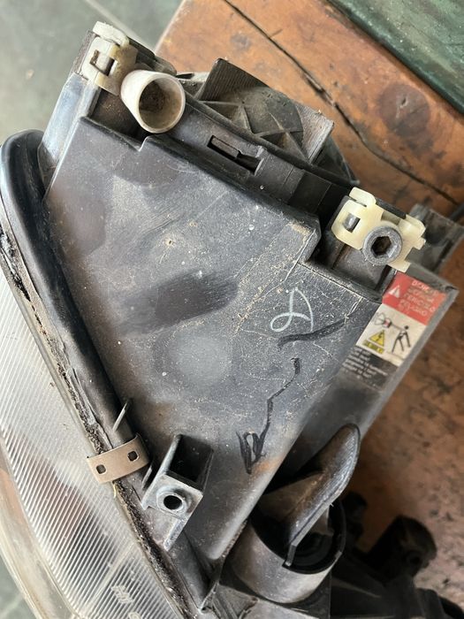 Far mazda 6 xenon 2008