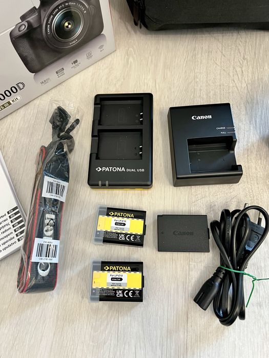 Canon EOS 4000D kit complet – ca nou + accesorii