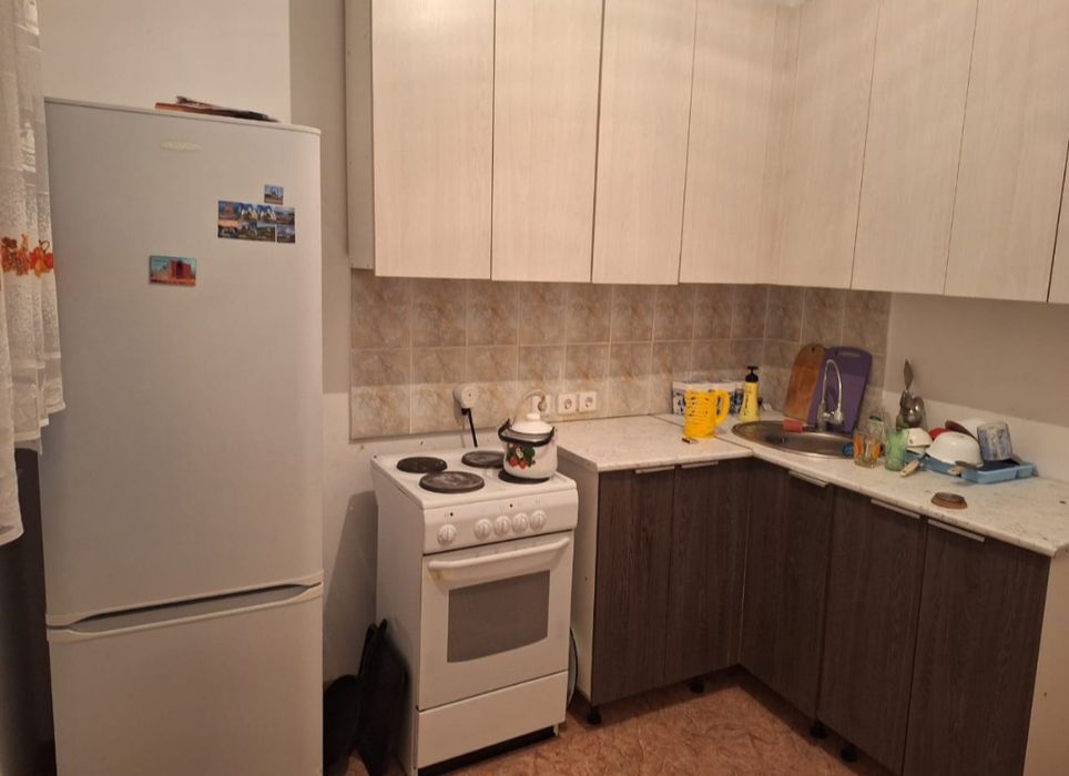 Сдам 2 ком квартиру в районе Бензостроя