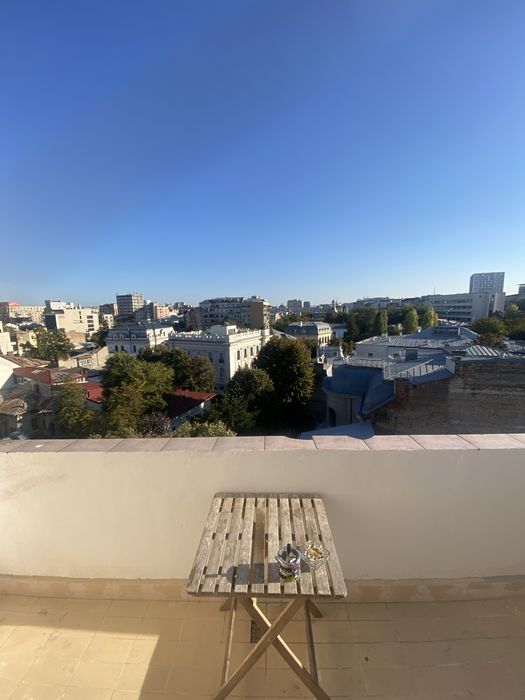 Inchisriez camera in aprtament Piata Romana