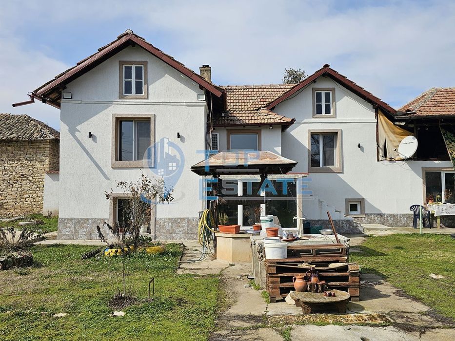 Продава се Къща в с. Долна Липница, Област Велико Търново - 145 кв.м за 363 €/кв.м - Снимка #2