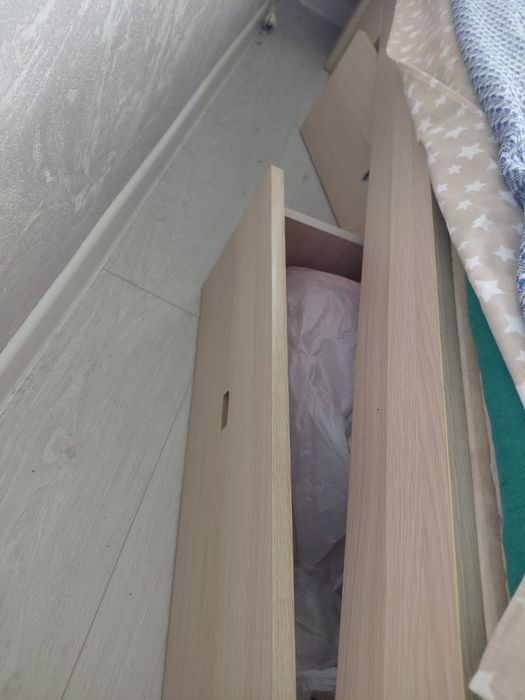 Продам односпальнюю  кровать