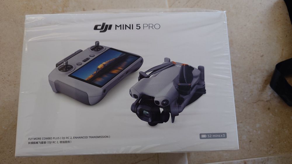 Дрон DJI Mini 5 Pro Fly More Combo Plus RC2 (состояние нового)