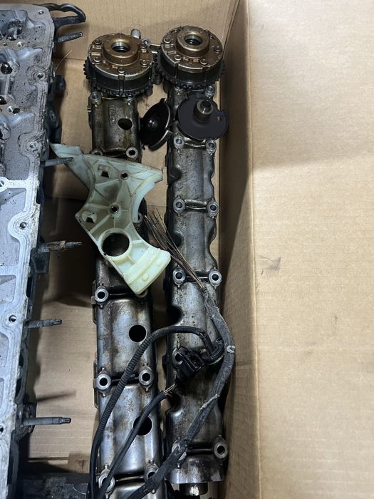 Двигател БМВ N53B25A на части