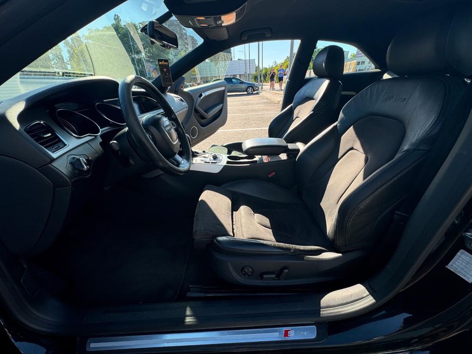 Audi A5 2.7 2009