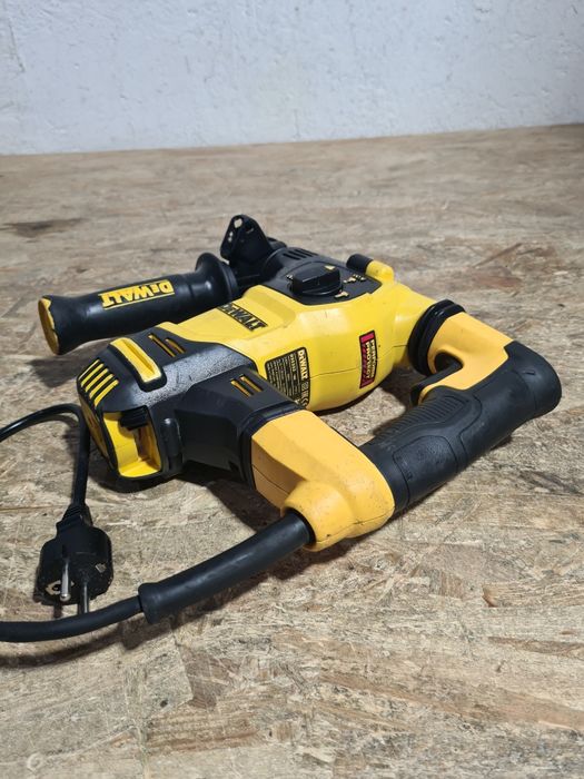 Rotopercutor SDS Plus 950W DeWalt 25333