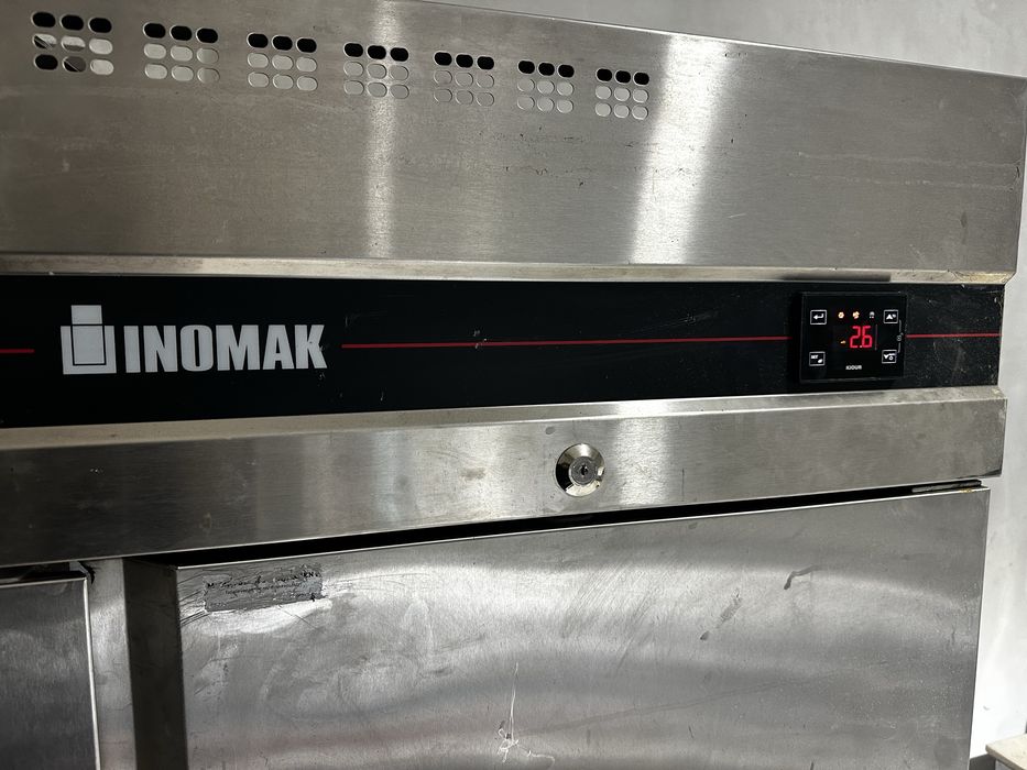 Професионален хладилник