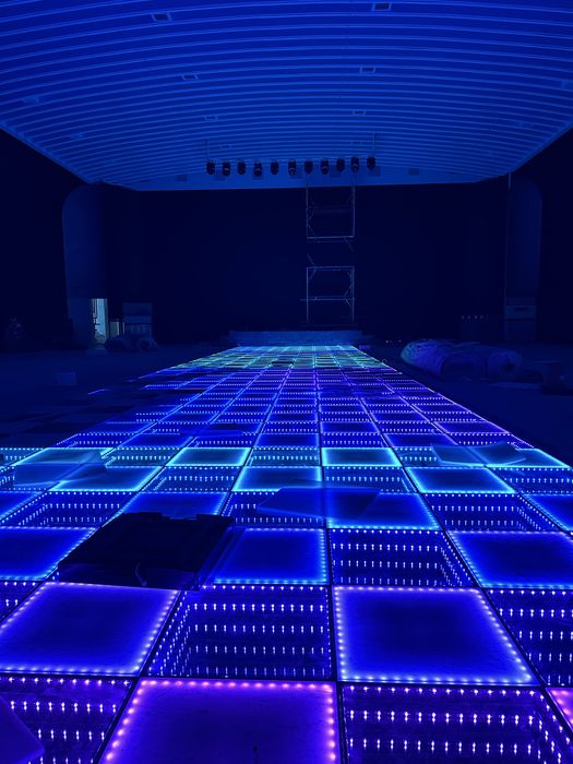 Монтаж LED экранов под ключ.