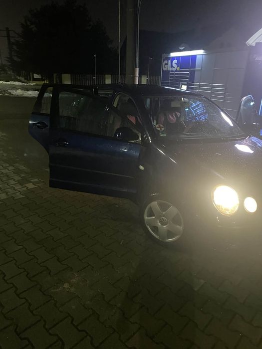 Volkswagen polo 1.2 BENZINĂ