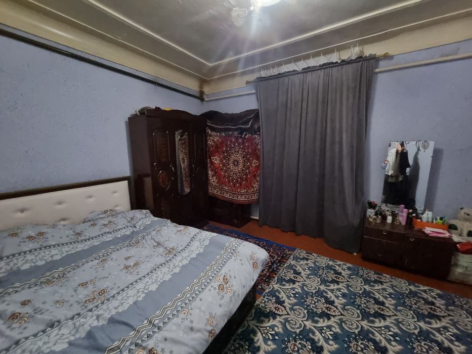 Qarshi shahar Buston mahalladan 6 sotixlik uy sotiladi